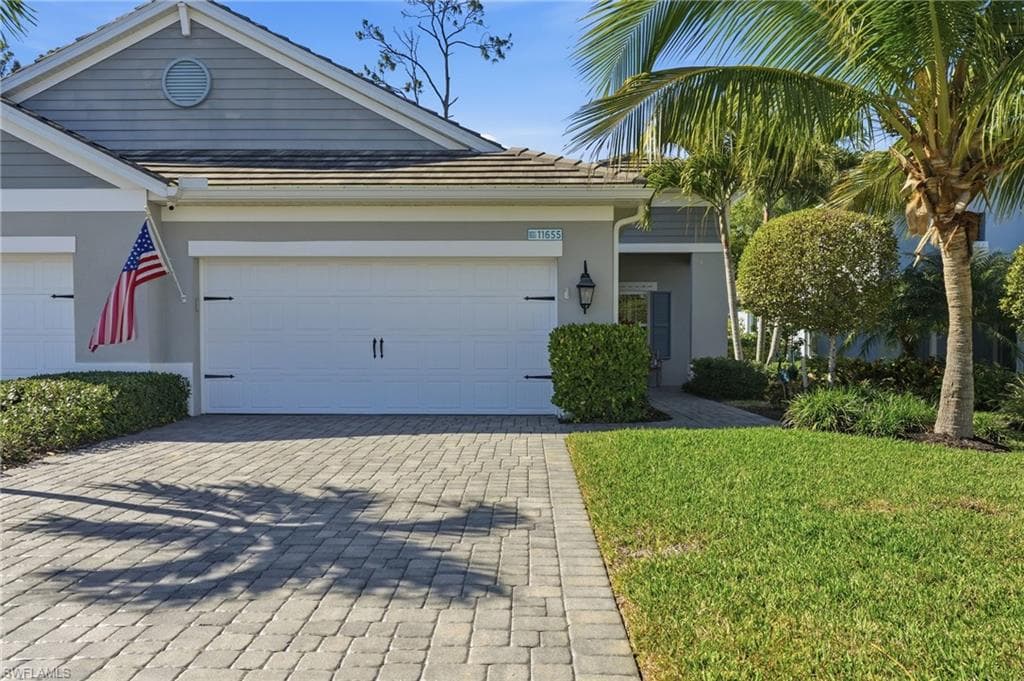 11655 Solano DR, FORT MYERS FL 33966-4