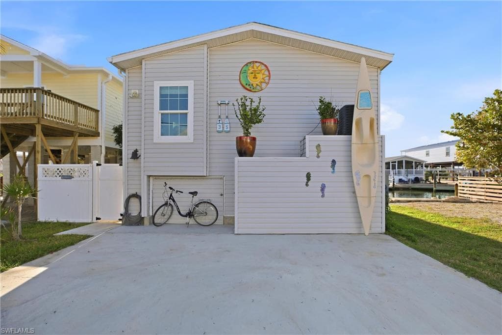 35 Emily LN, FORT MYERS BEACH FL 33931-22