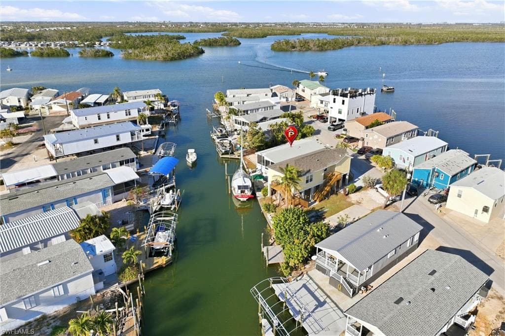 35 Emily LN, FORT MYERS BEACH FL 33931-24