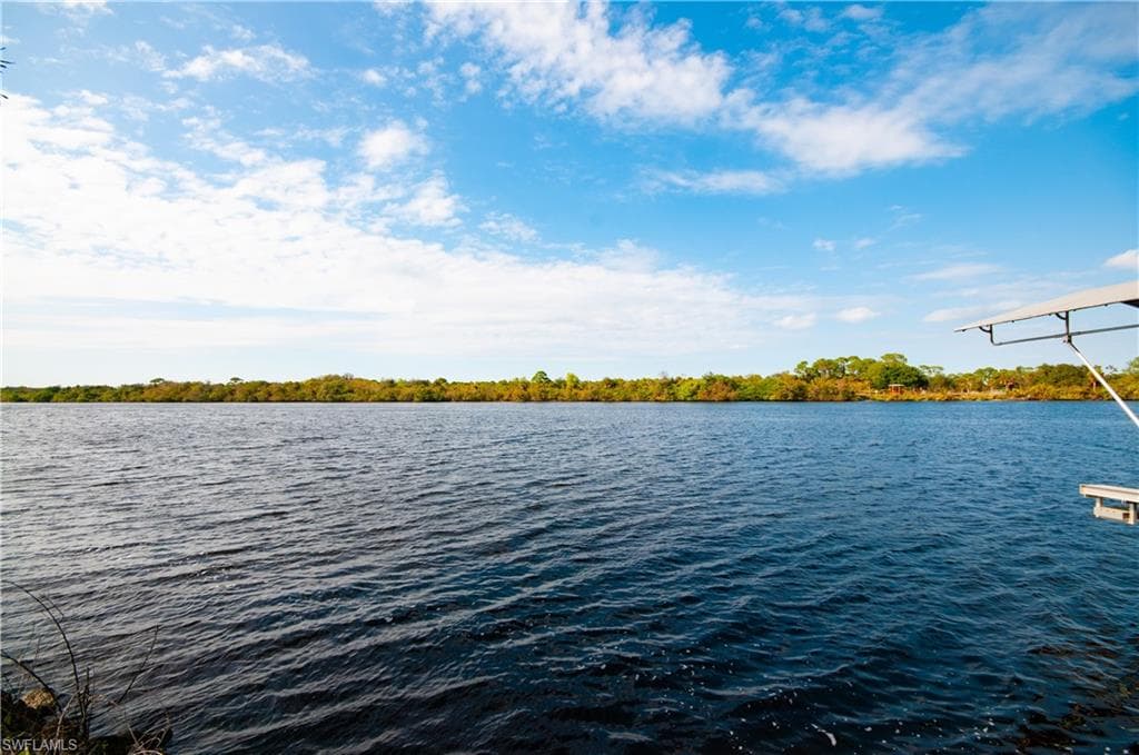 13308 Island RD, FORT MYERS FL 33905-2