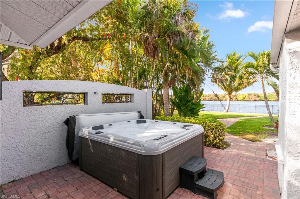 13308 Island RD, FORT MYERS FL 33905-34