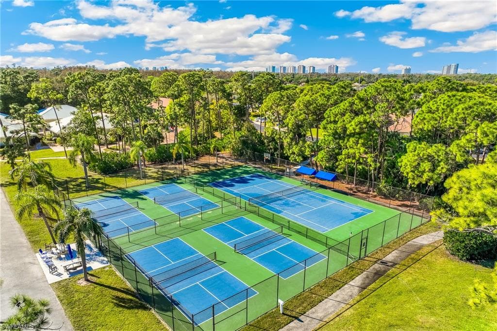 3670 Sunland LN, ESTERO FL 33928-26