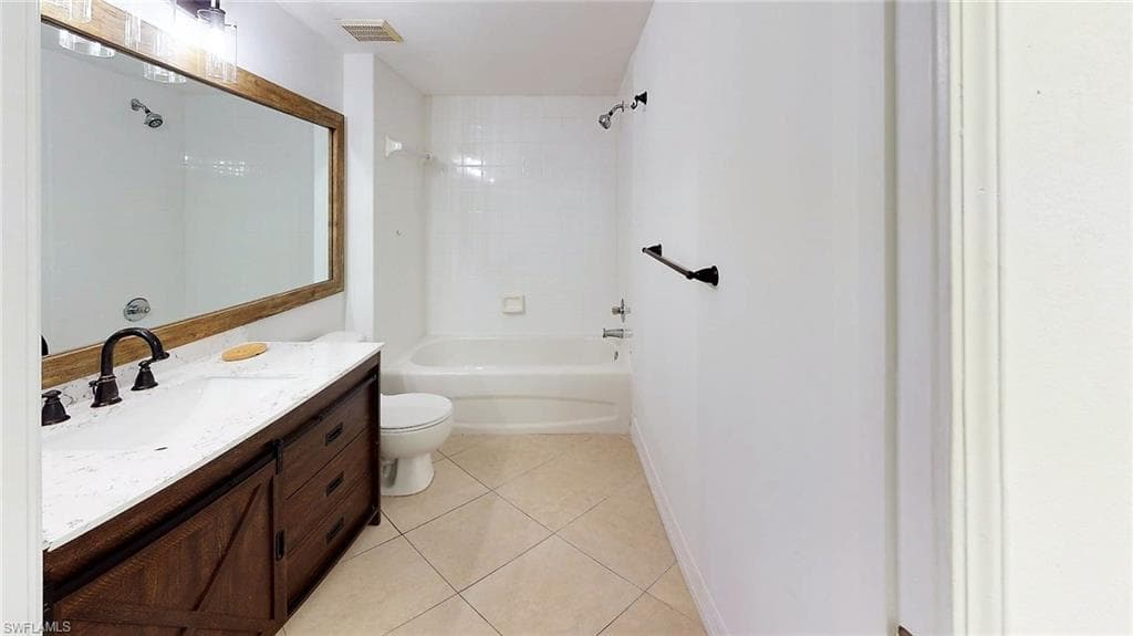 1210 Wildwood Lakes BLVD # 306, NAPLES FL 34104-14