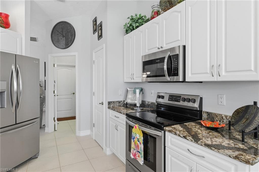 2026 SE 29th ST, CAPE CORAL FL 33904-12