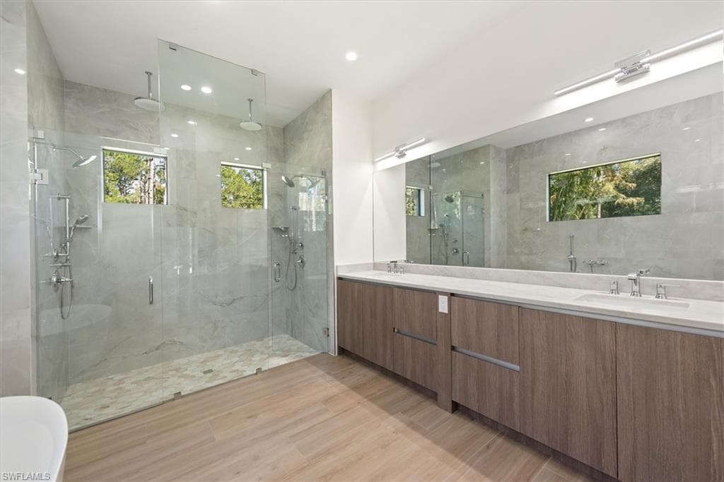 5080 Hickory Wood DR, NAPLES FL 34119-21