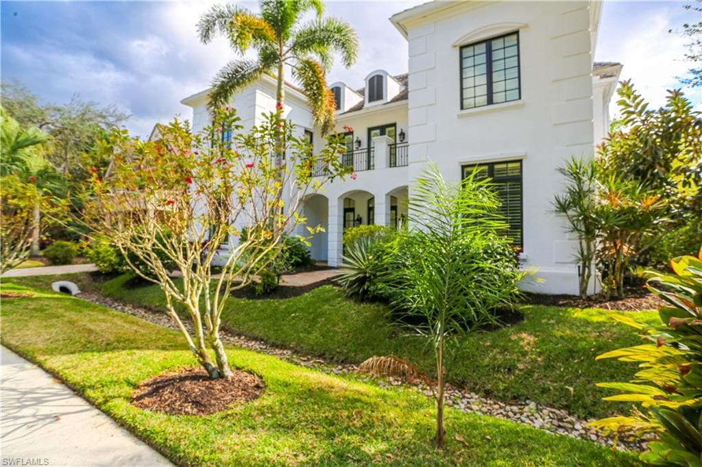 1412 Hemingway PL, NAPLES FL 34103-3