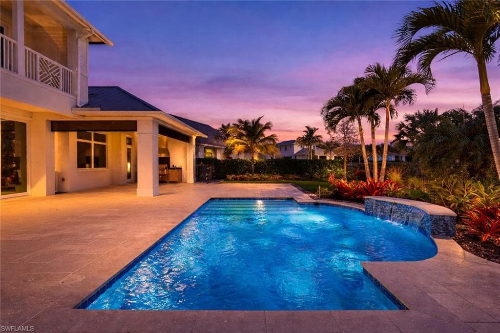 16716 Enclave CIR-2