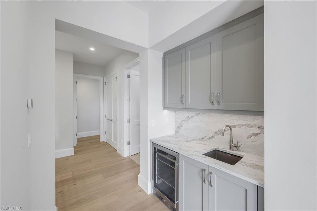 16728 Enclave CIR-40