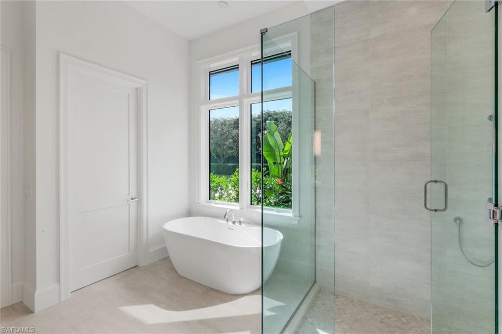 16728 Enclave CIR-22