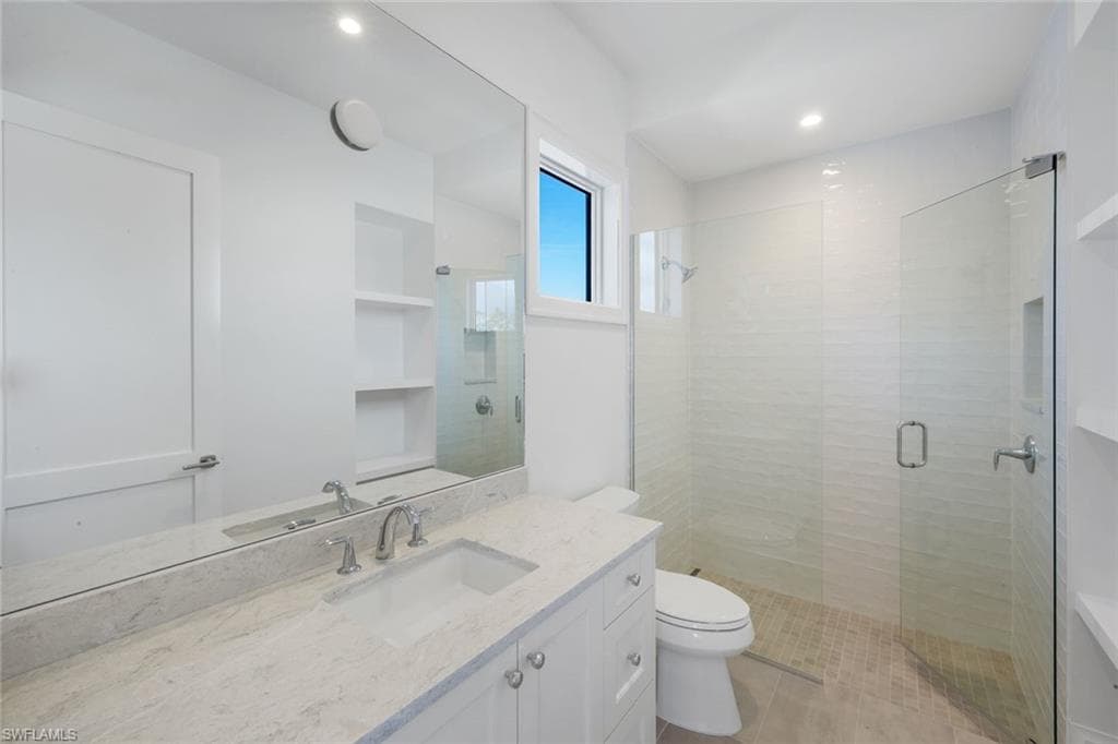 16728 Enclave CIR-31