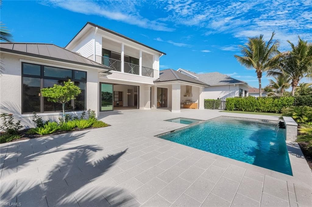 16728 Enclave CIR-48