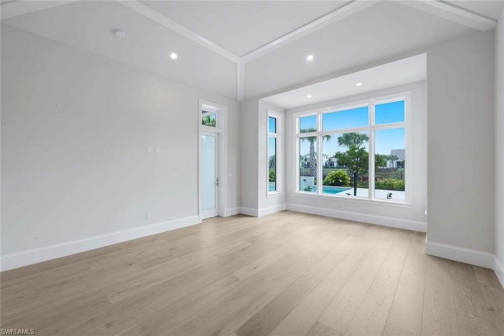 16728 Enclave CIR-17