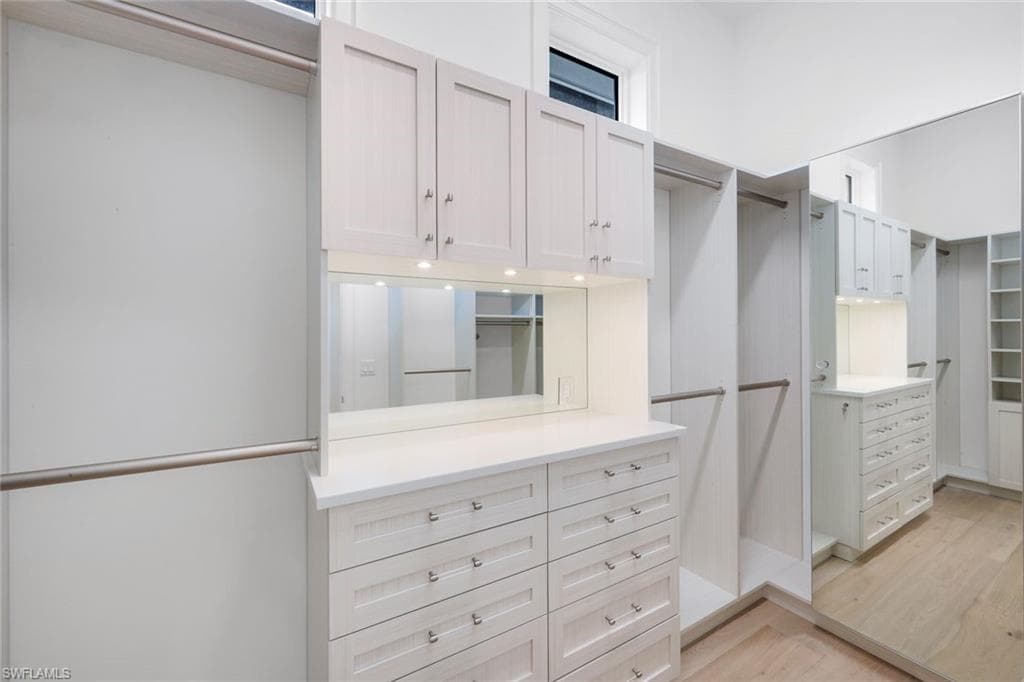 16728 Enclave CIR-19