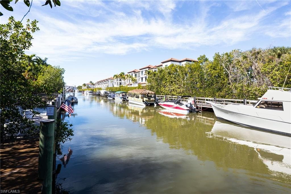 1595 Curlew AVE # 4, NAPLES FL 34102-15