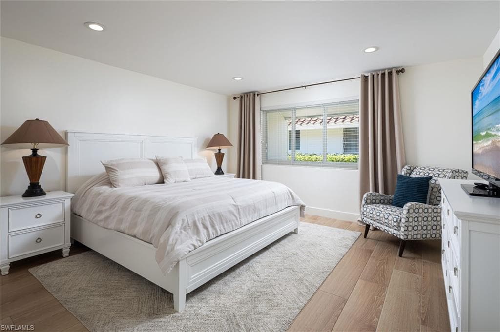 1595 Curlew AVE # 4, NAPLES FL 34102-8
