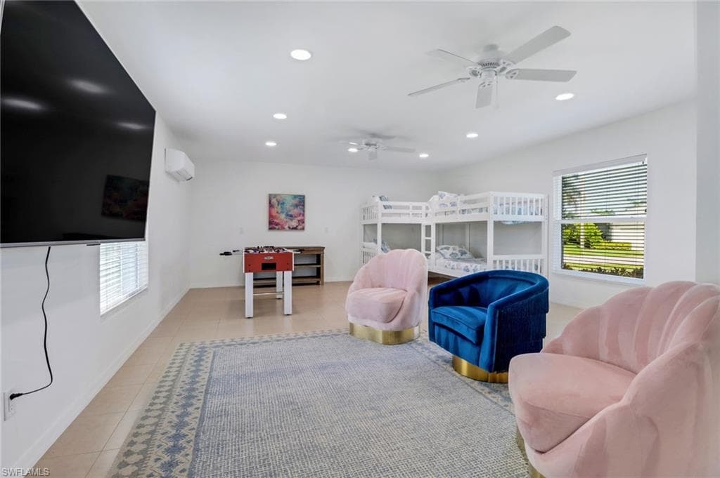 205 Sand Hill ST, MARCO ISLAND FL 34145-17