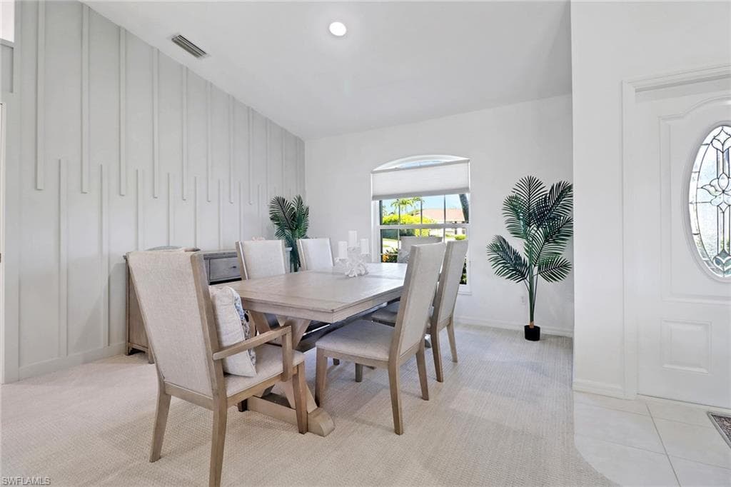 205 Sand Hill ST, MARCO ISLAND FL 34145-7