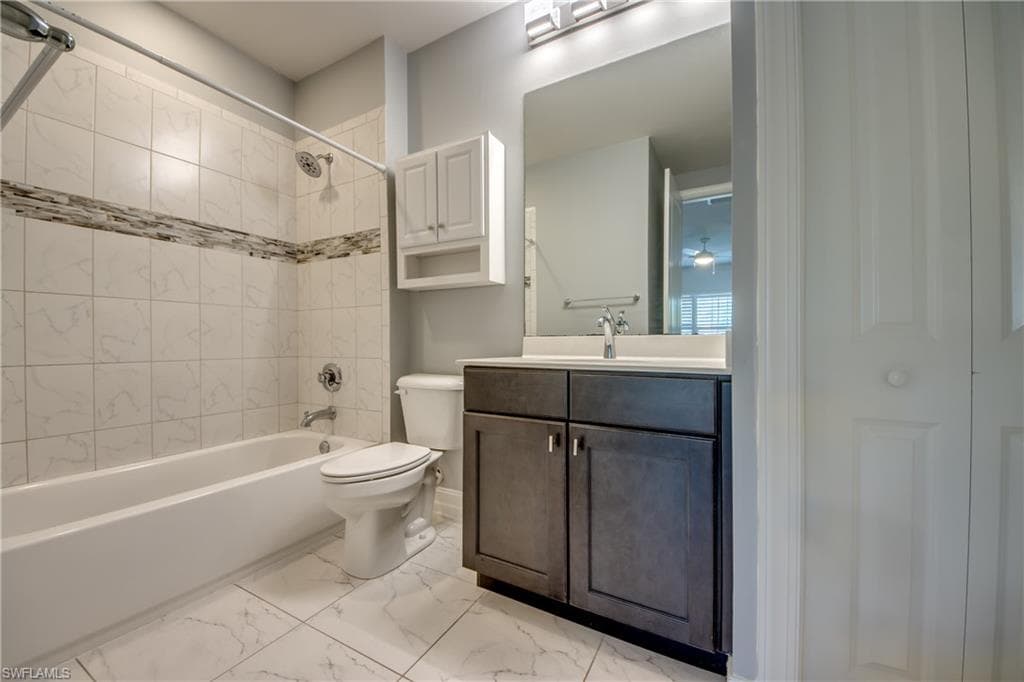 15111 Cortona WAY, FORT MYERS FL 33908-26