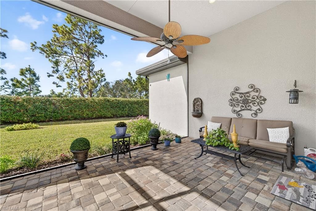 23268 Sanabria LOOP, BONITA SPRINGS FL 34135-8