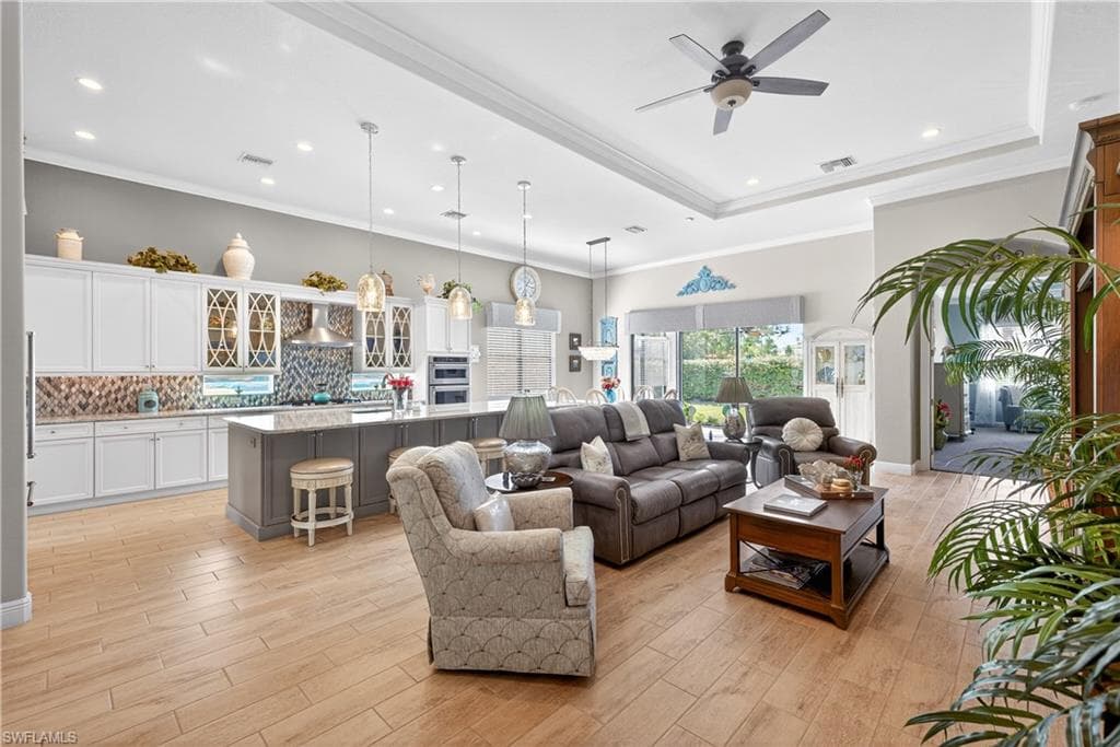 23268 Sanabria LOOP, BONITA SPRINGS FL 34135-14