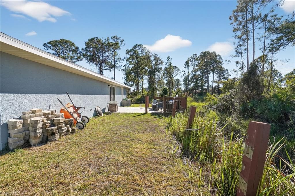 601 Renault AVE, SEBRING FL 33872-12