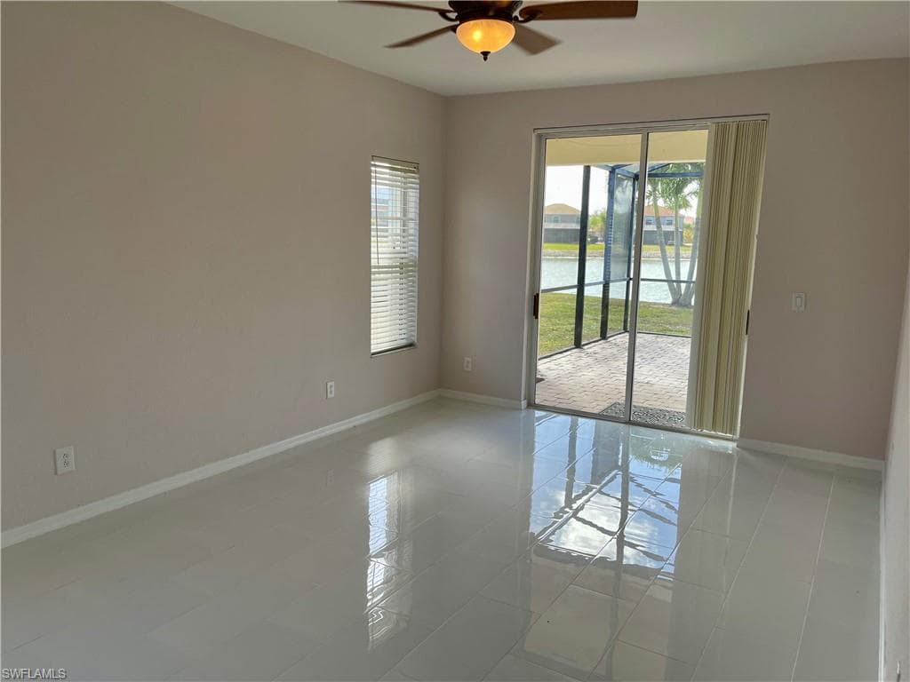 2895 Orange Grove TRL, NAPLES FL 34120-25