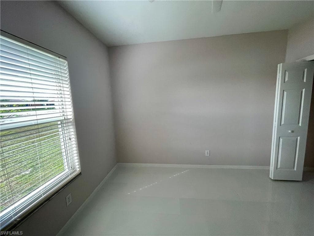 2895 Orange Grove TRL, NAPLES FL 34120-19