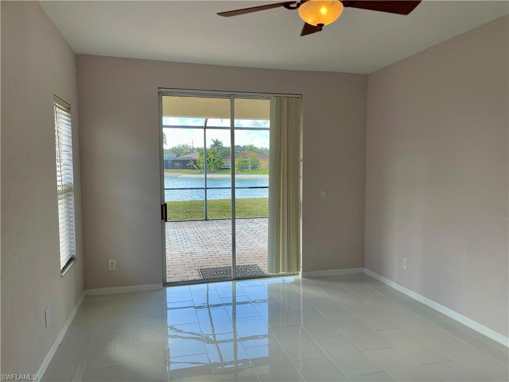2895 Orange Grove TRL, NAPLES FL 34120-29
