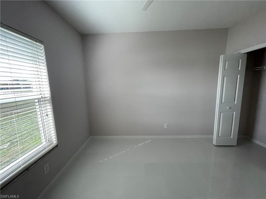 2895 Orange Grove TRL, NAPLES FL 34120-3