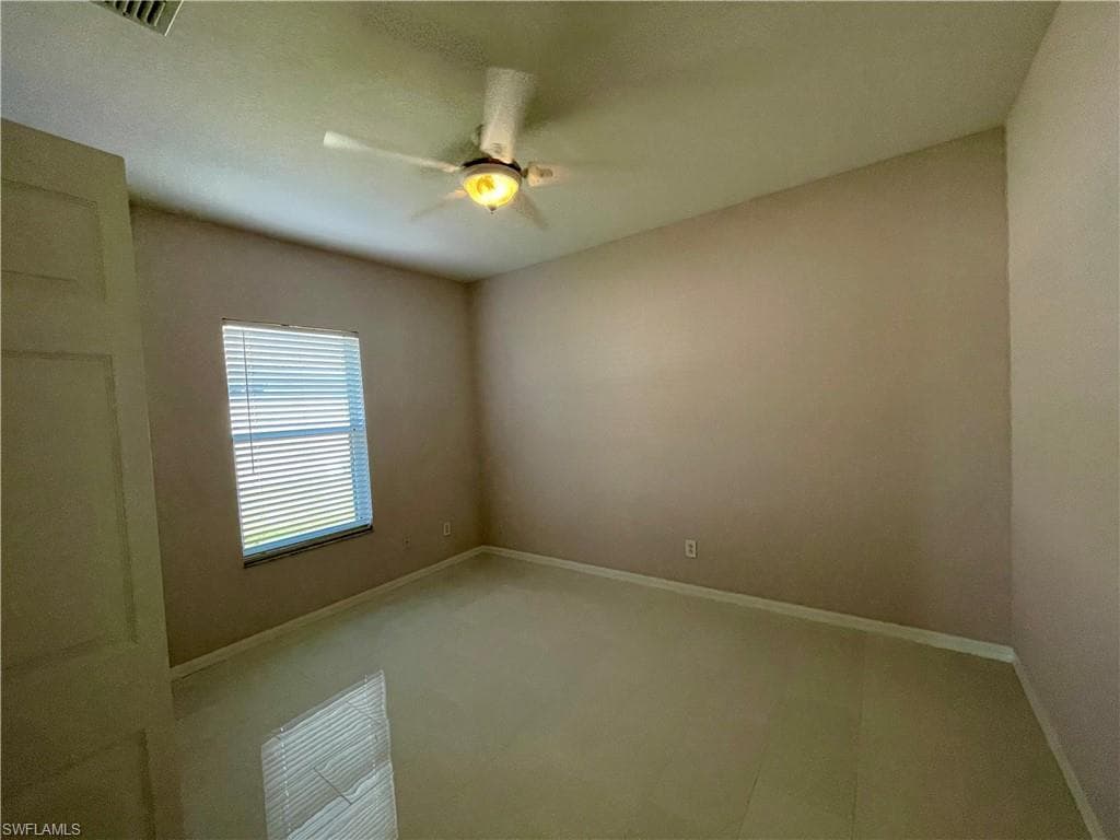 2895 Orange Grove TRL, NAPLES FL 34120-20