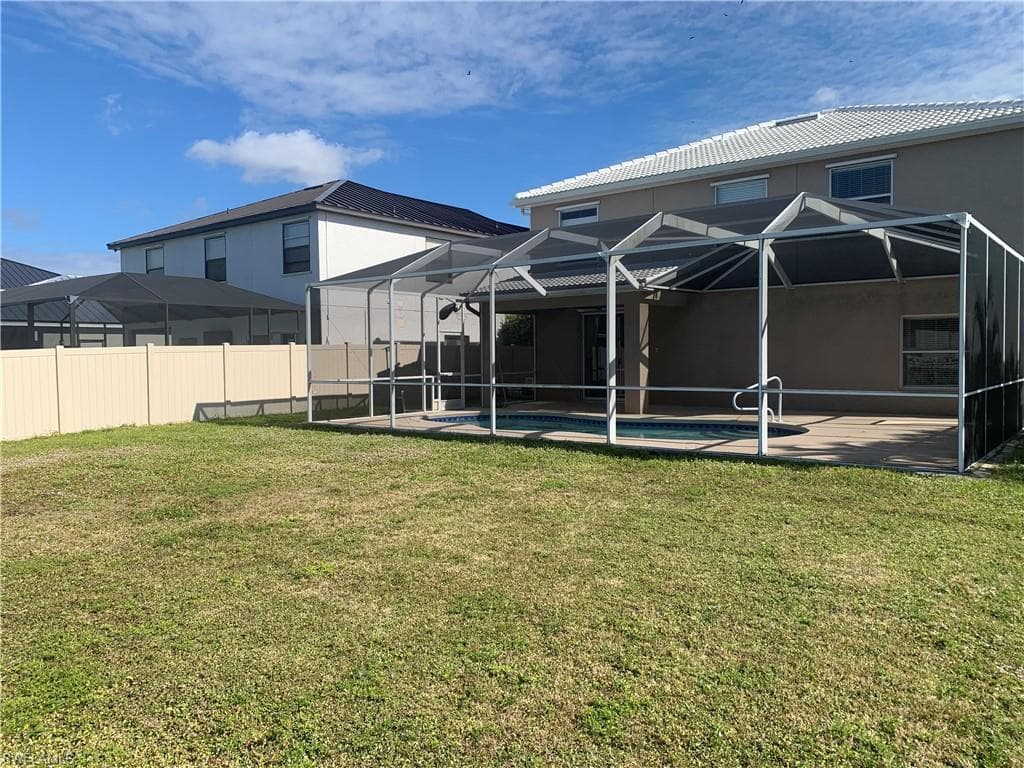 2149 Cape Heather CIR, CAPE CORAL FL 33991-44