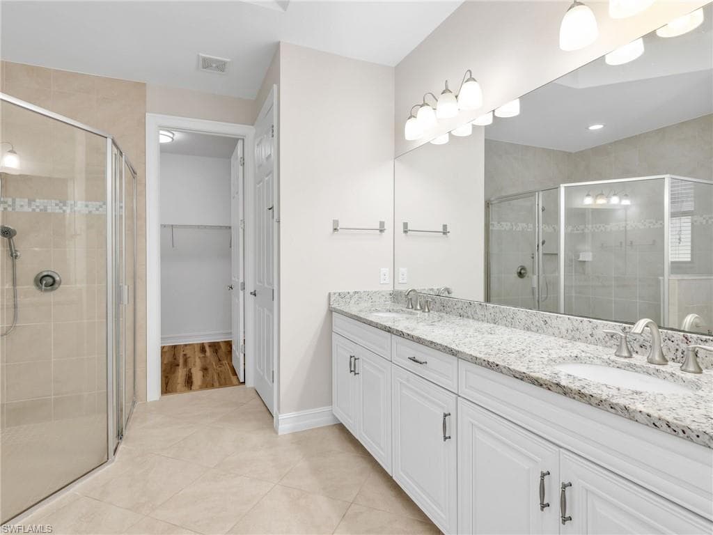 16313 Aberdeen WAY, NAPLES FL 34110-16