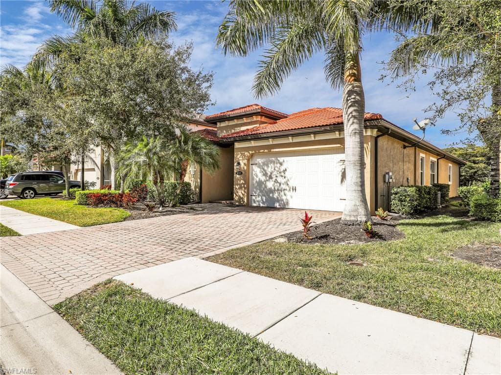 16313 Aberdeen WAY, NAPLES FL 34110-3