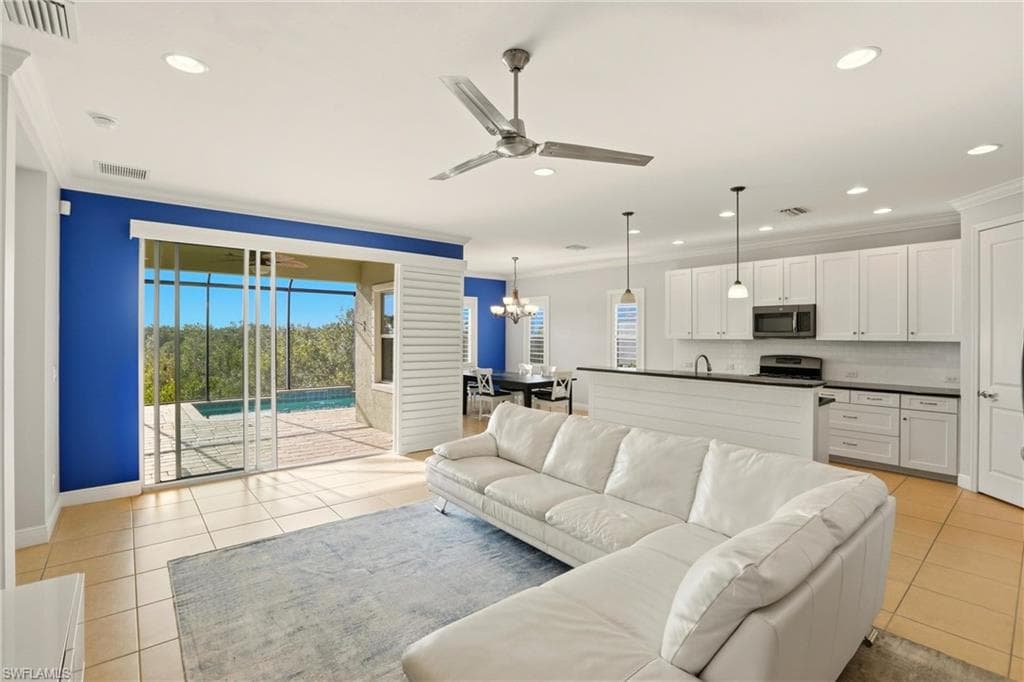 8554 Big Mangrove DR-6