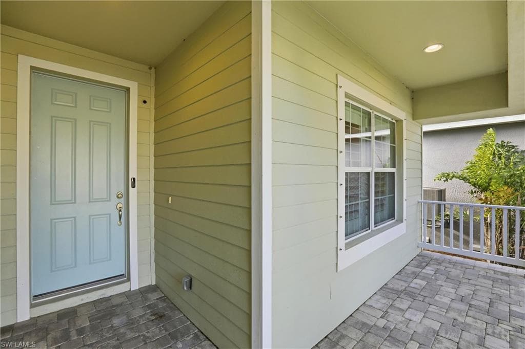 8554 Big Mangrove DR-3