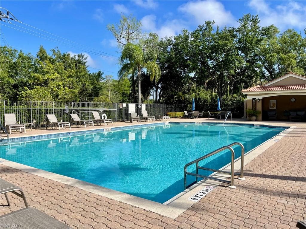 6645 Huntington Lakes CIR # 203, NAPLES FL 34119-15