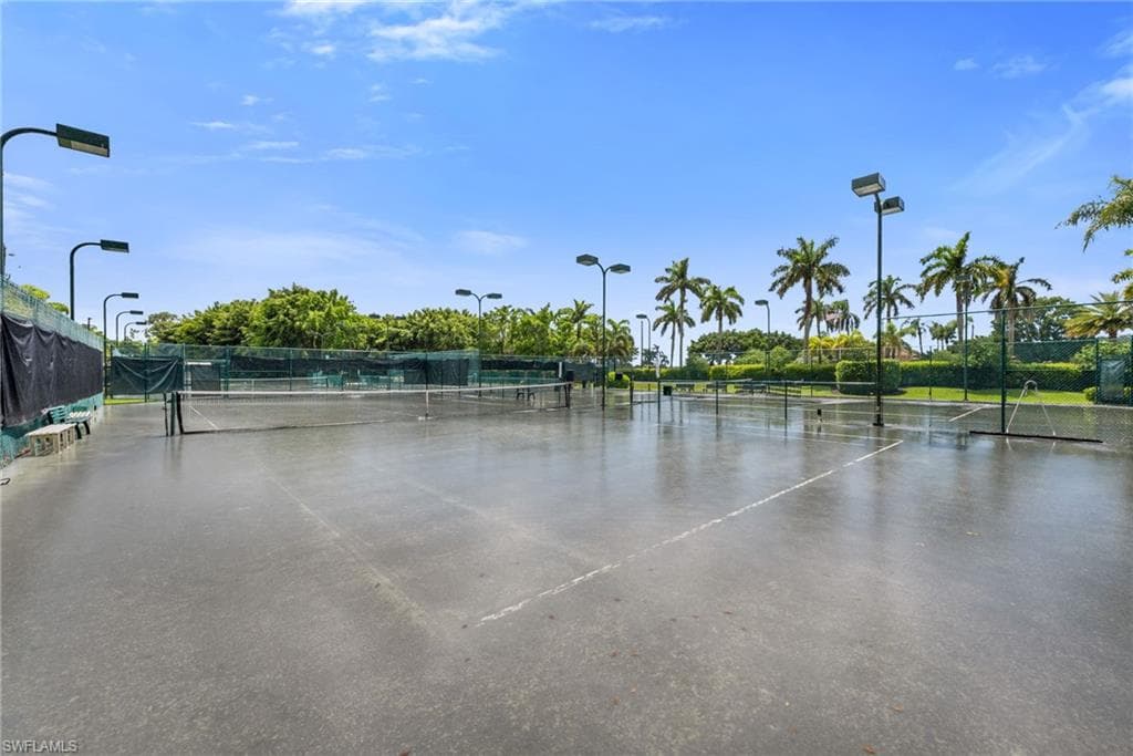 6645 Huntington Lakes CIR # 203, NAPLES FL 34119-18