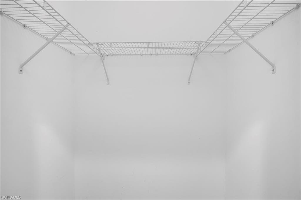 4290 dutchess park RD, FORT MYERS FL 33916-30