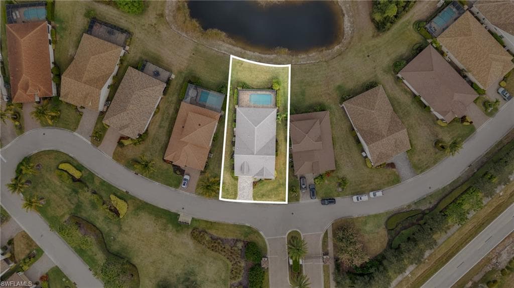 7530 Cypress Walk DR, FORT MYERS FL 33966-31
