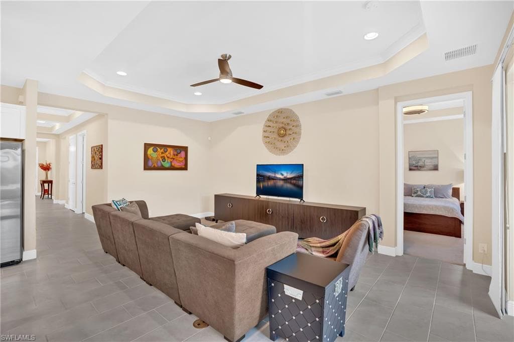 7530 Cypress Walk DR, FORT MYERS FL 33966-19