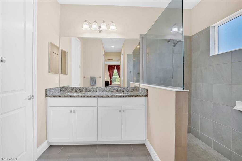 7530 Cypress Walk DR, FORT MYERS FL 33966-7