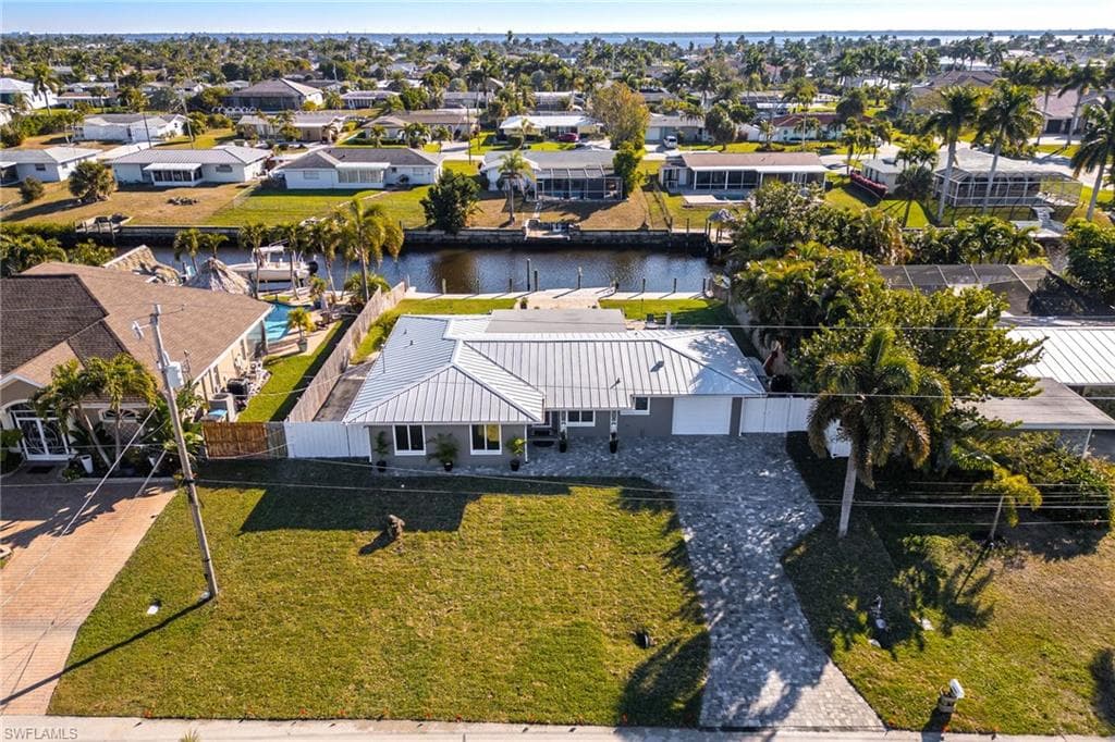3113 SE 17 PL, CAPE CORAL FL 33904-26