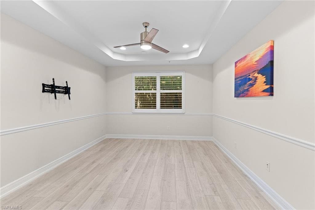 2343 Sheen LN # 401, NAPLES FL 34120-15