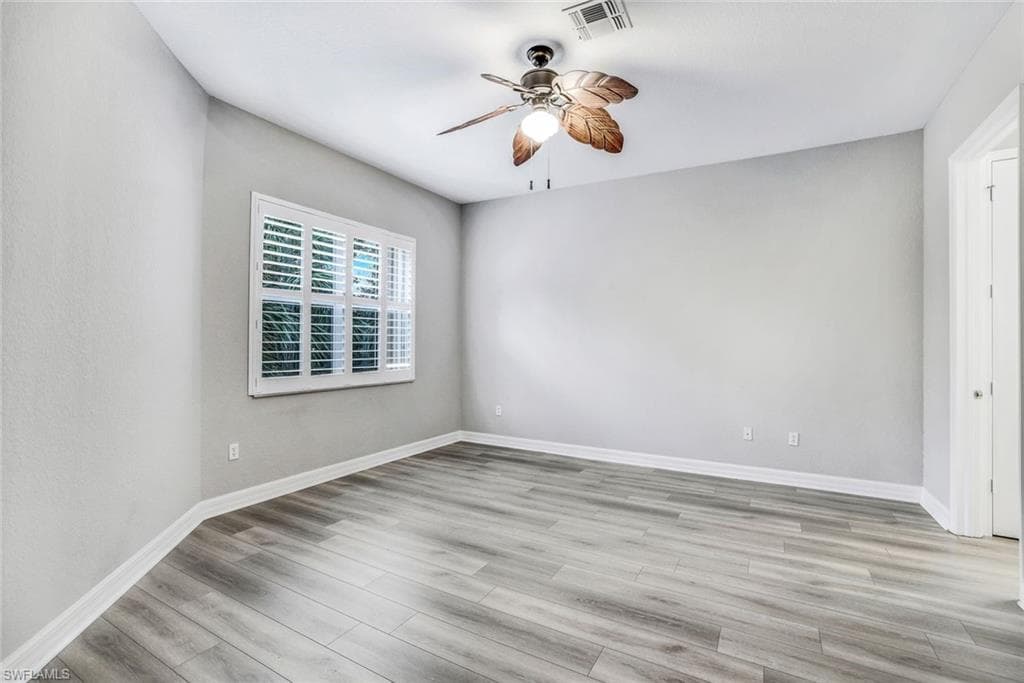 6031 Jonathans Bay CIR # 302, FORT MYERS FL 33908-12