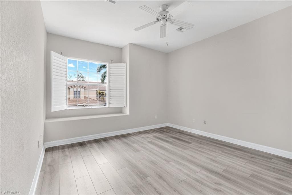 6031 Jonathans Bay CIR # 302, FORT MYERS FL 33908-19