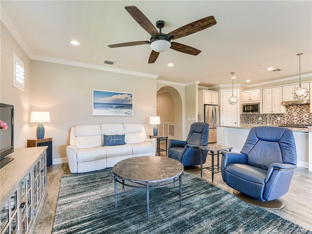 12044 Winfield CIR, FORT MYERS FL 33966-13