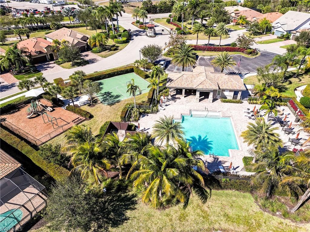 12044 Winfield CIR, FORT MYERS FL 33966-46