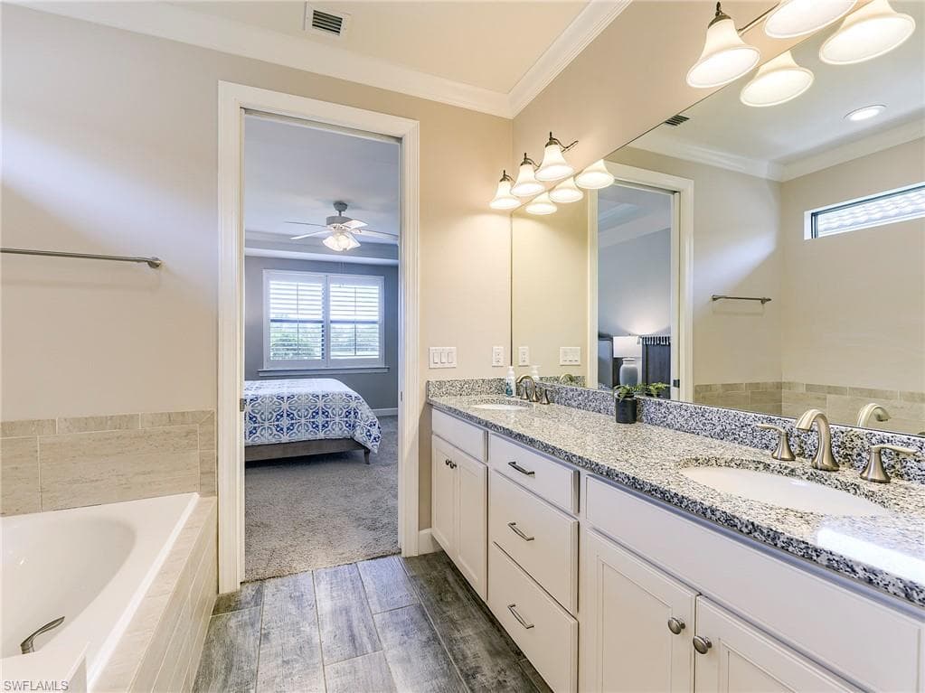 12044 Winfield CIR, FORT MYERS FL 33966-30