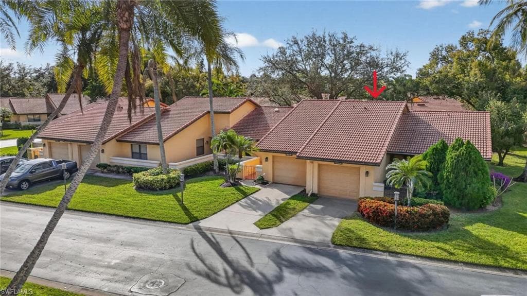 5365 Governors DR, FORT MYERS FL 33907-25