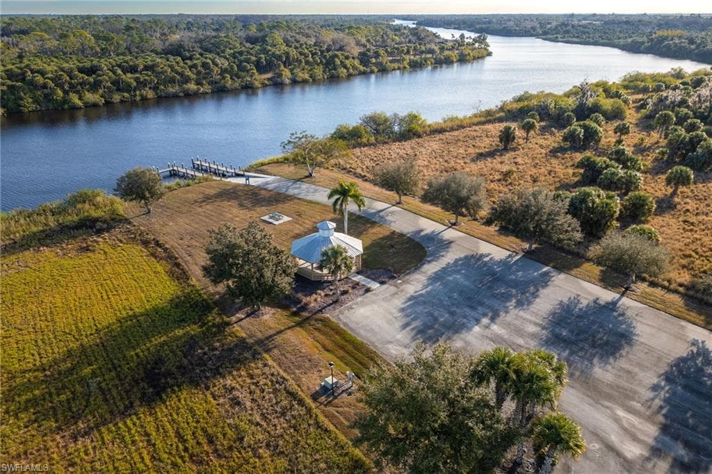 22912 Dayflower LN, ALVA FL 33920-41